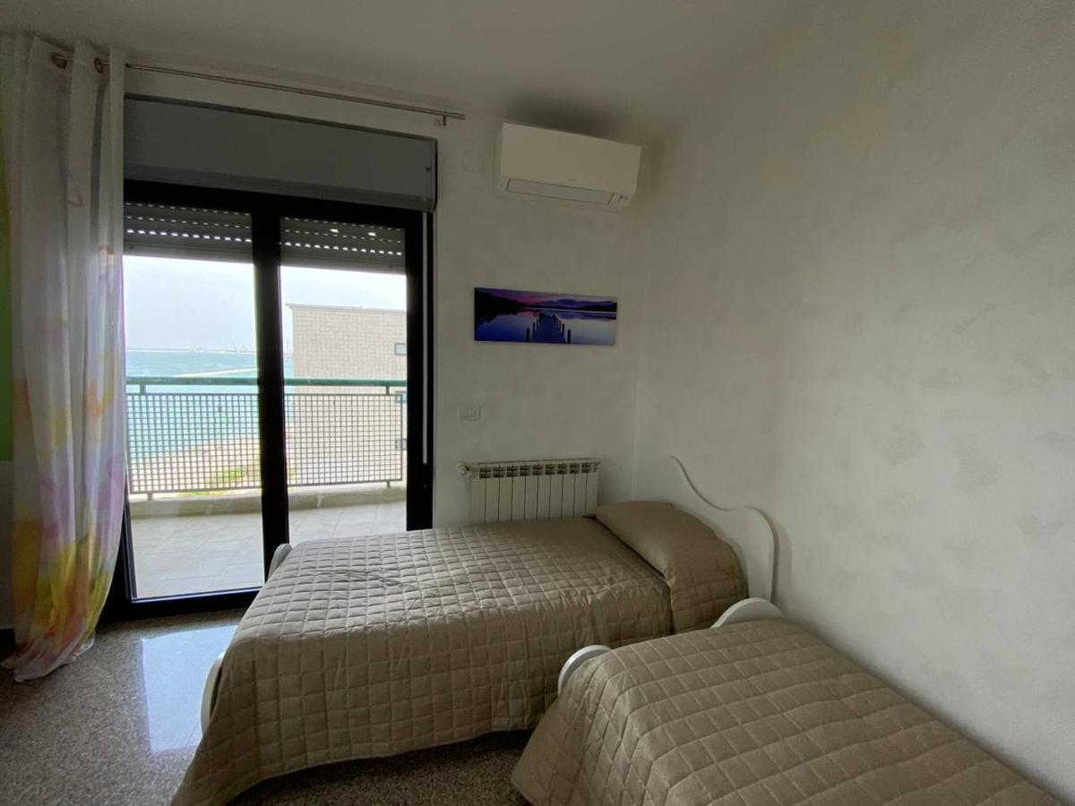 Fronte Mare By Apulia Accommodation باري المظهر الخارجي الصورة