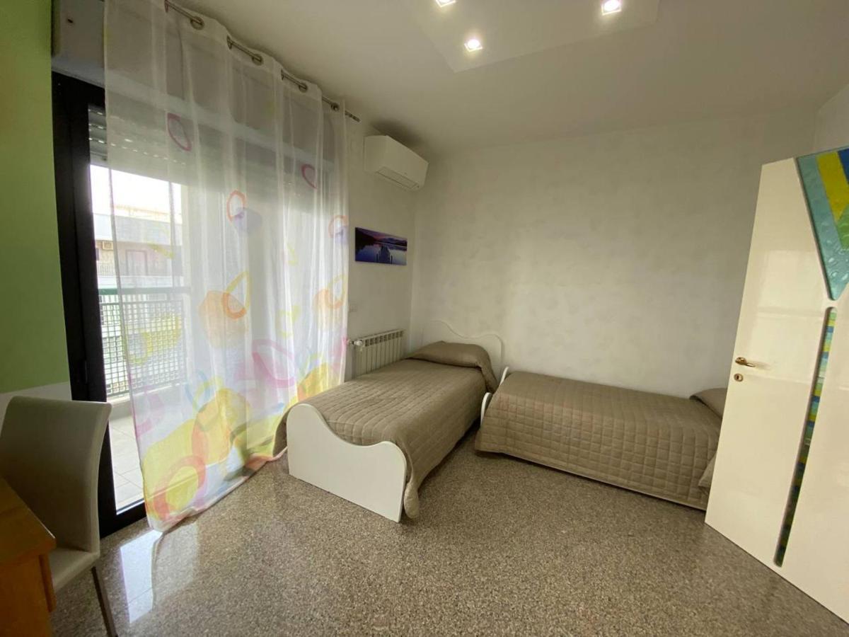 Fronte Mare By Apulia Accommodation باري المظهر الخارجي الصورة